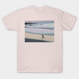 My dog is my therapist. The beach is my medicine. T-Shirt